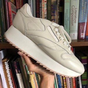 ~IN BOX!~ Reebok Classic Double trainers in chalk